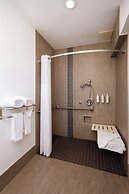 Travelodge by Wyndham LAX