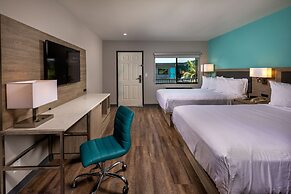 Travelodge by Wyndham LAX