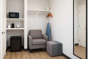 Travelodge by Wyndham LAX