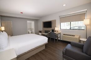 Travelodge by Wyndham LAX