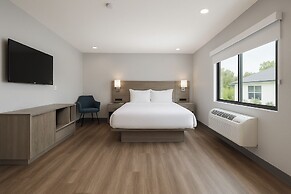 Travelodge by Wyndham LAX