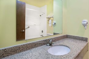 Super 8 by Wyndham Atchison