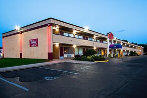 Red Roof Inn Battle Creek