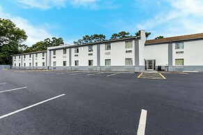 Econo Lodge Cherry Point