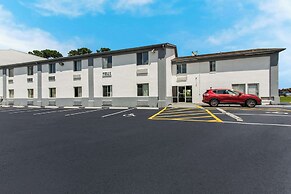 Econo Lodge Cherry Point