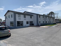 Econo Lodge Cherry Point