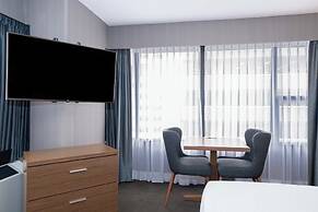 Sandman Signature Calgary Downtown Hotel