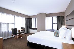 Sandman Signature Calgary Downtown Hotel