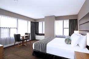 Sandman Signature Calgary Downtown Hotel