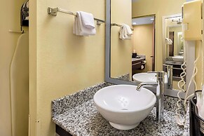 Best Western Knoxville Suites - Downtown