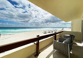 Grand Park Royal Cancun -  All Inclusive