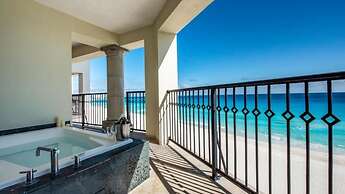 Grand Park Royal Cancun -  All Inclusive