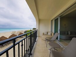 Grand Park Royal Cancun -  All Inclusive