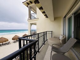 Grand Park Royal Cancun -  All Inclusive