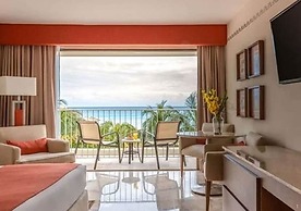 Grand Park Royal Cancun -  All Inclusive