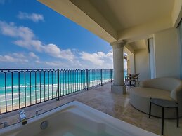 Grand Park Royal Cancun -  All Inclusive