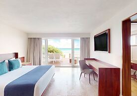 Grand Park Royal Cancun -  All Inclusive