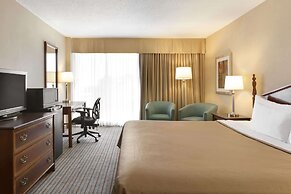 Ramada by Wyndham Belleville Harbourview Conference Centre