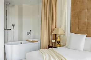 Hotel Fenix Gran Meliá - The Leading Hotels of the World