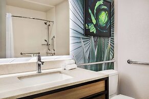 Hilton Garden Inn Monterey