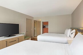 Hilton Garden Inn Monterey