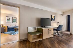 Hilton Garden Inn Monterey