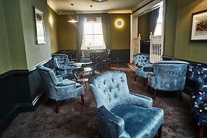 The Chequers Hotel