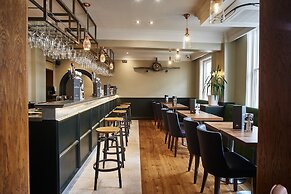 The Chequers Hotel