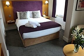 The Chequers Hotel
