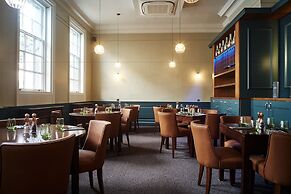 The Chequers Hotel