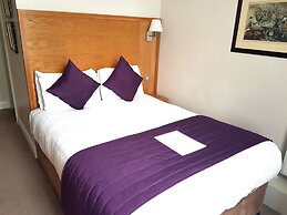 The Chequers Hotel