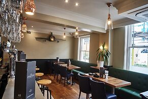 The Chequers Hotel