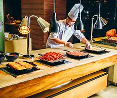 New World Makati Hotel