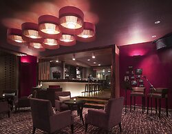 New World Makati Hotel