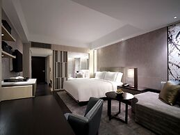 New World Makati Hotel