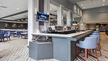 Holiday Inn Chicago Nw Crystal Lk Conv Ctr by IHG