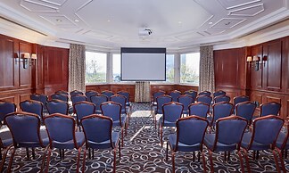 Leonardo Royal Southampton Grand Harbour