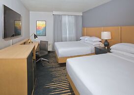 DoubleTree by Hilton Chico