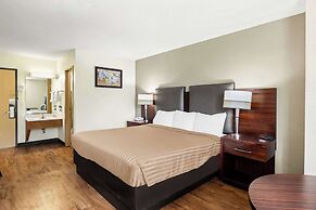 Econo Lodge Emporia