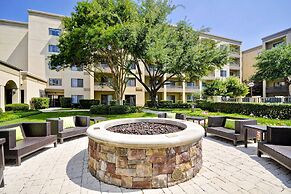 Courtyard by Marriott Dallas Medical/Market Center