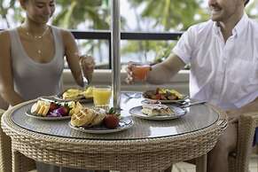 Hyatt Regency Waikiki Beach Resort & Spa