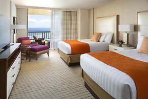 Hyatt Regency Waikiki Beach Resort & Spa