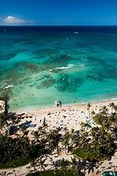 Hyatt Regency Waikiki Beach Resort & Spa