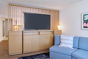 Hyatt Regency Waikiki Beach Resort & Spa