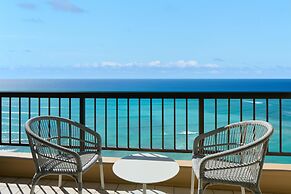Hyatt Regency Waikiki Beach Resort & Spa