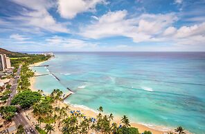Hyatt Regency Waikiki Beach Resort & Spa