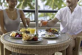 Hyatt Regency Waikiki Beach Resort & Spa