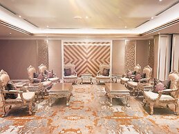 Puteri Wing, Riverside Majestic Hotel