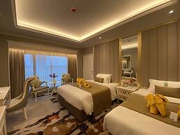 Puteri Wing, Riverside Majestic Hotel