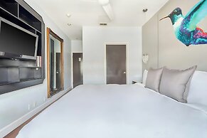 The Crescent Hotel Beverly Hills, Sonder by Marriott Bonvoy